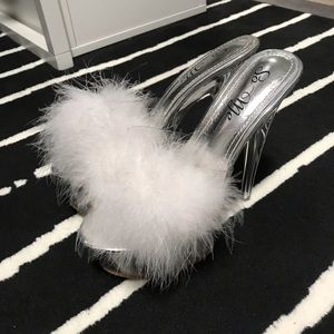 Clear platform Mule heels w/ fur toe